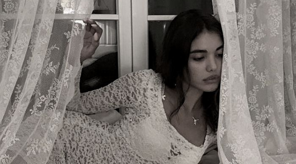 Why Almost-Relationships Are So Damn Addictive